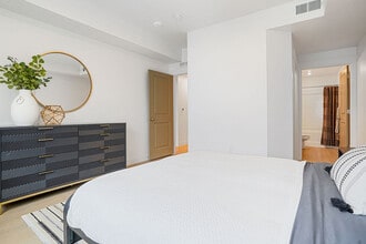 Phoenix Rise in Ogden, UT - Foto de edificio - Building Photo