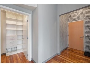 929 Portland Ave in Minneapolis, MN - Building Photo - Building Photo