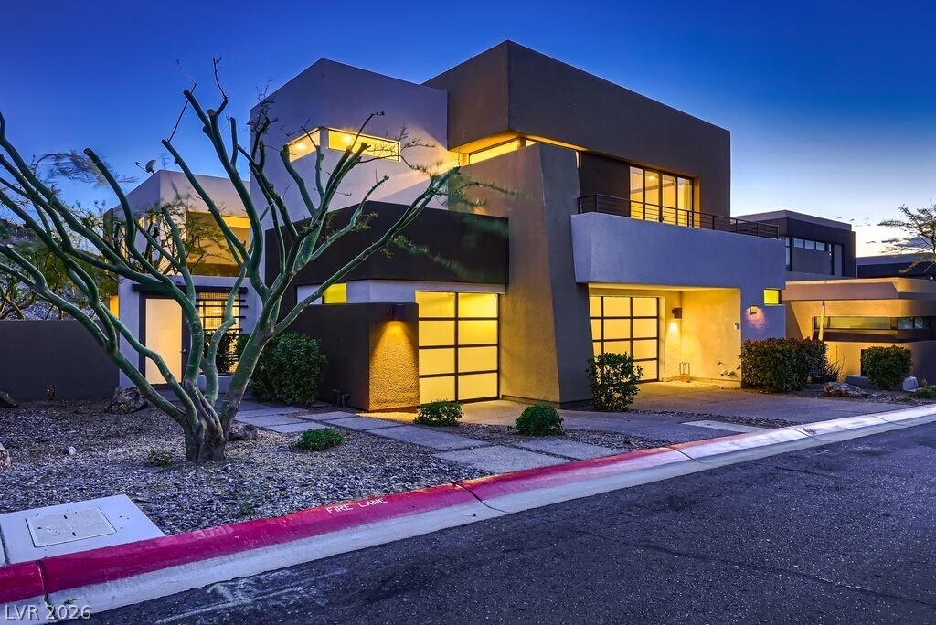 917 Vegas View Dr in Henderson, NV - Building Photo