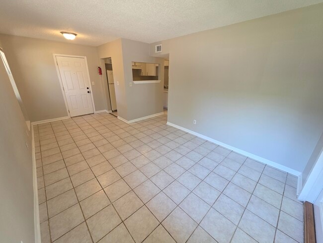 126 Smith St in Crestview, FL - Building Photo - Building Photo
