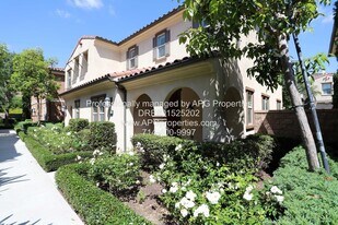 47 Wild Trails in Irvine, CA - Building Photo