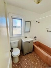 111 N 3rd St in New Hyde Park, NY - Building Photo - Building Photo