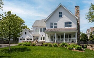 5 Meridian Rd in Norwalk, CT - Building Photo - Building Photo