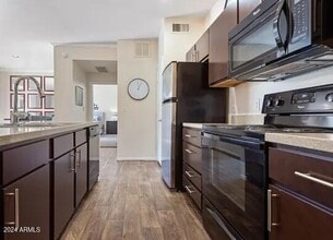 3625 E Ray Rd, Unit 1 in Phoenix, AZ - Building Photo - Building Photo