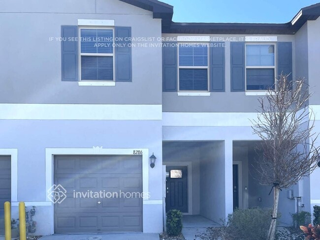 property at 8286 Crescent Oaks Dr