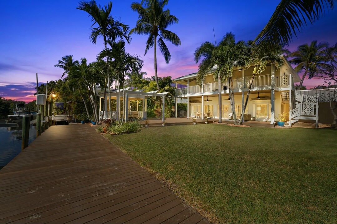 104 Eganfuskee St in Jupiter, FL - Building Photo