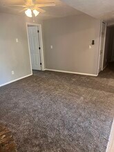 8146 Deer Run Way in South Weber, UT - Building Photo - Building Photo