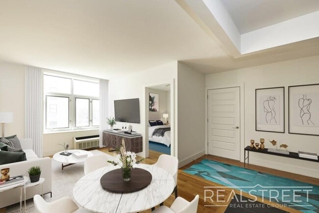 LUXURY 1 BED LOFT in Queens!