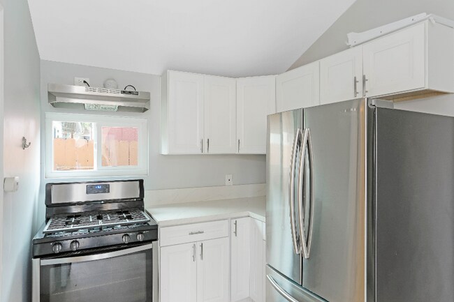 322 Garfield St in Oceanside, CA - Building Photo - Building Photo