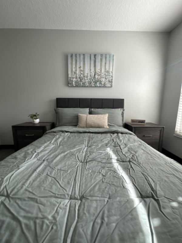 property at 2142 Blackstone Landing Dr
