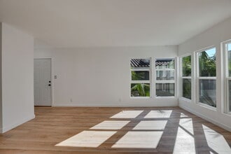 2005 21st St, Unit 2 in Santa Monica, CA - Building Photo - Building Photo