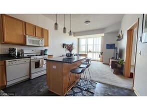 2650 University Ave W in St. Paul, MN - Building Photo - Building Photo