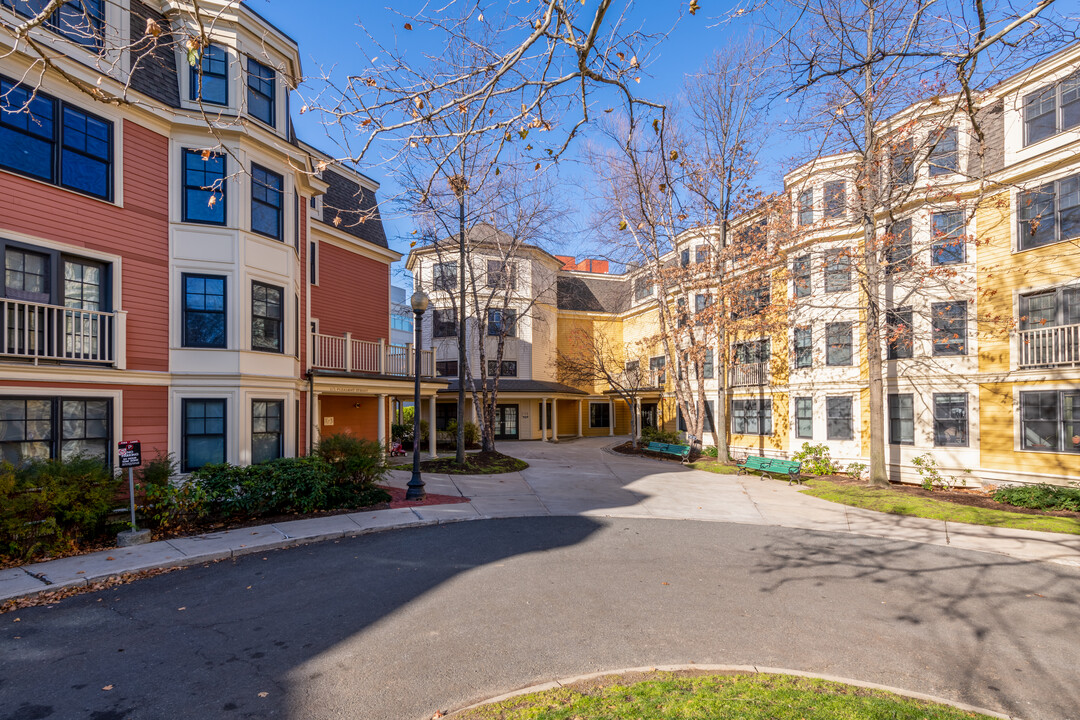 Pleasant Street Condominiums in Cambridge, MA - Building Photo