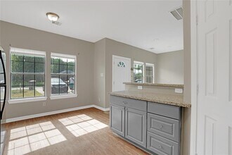 9610 Buffum St in Houston, TX - Foto de edificio - Building Photo