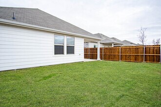 2353 Aspen Hl Dr in Heartland, TX - Building Photo - Building Photo