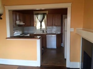204 Sunset Dr in Charleston, WV - Building Photo - Building Photo