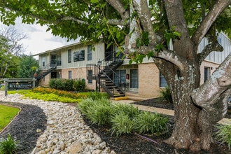 RiverStone Apartment Homes in New Braunfels, TX - Foto de edificio - Building Photo