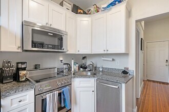 14 Gloucester St in Boston, MA - Building Photo - Building Photo