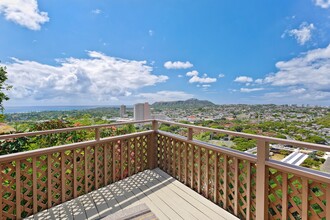 1548 Halekoa Dr-Unit -790 Calm Lake Circle Apt C in Honolulu, HI - Building Photo - Building Photo