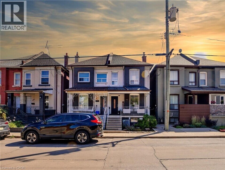 114 Burton St in Hamilton, ON - Building Photo