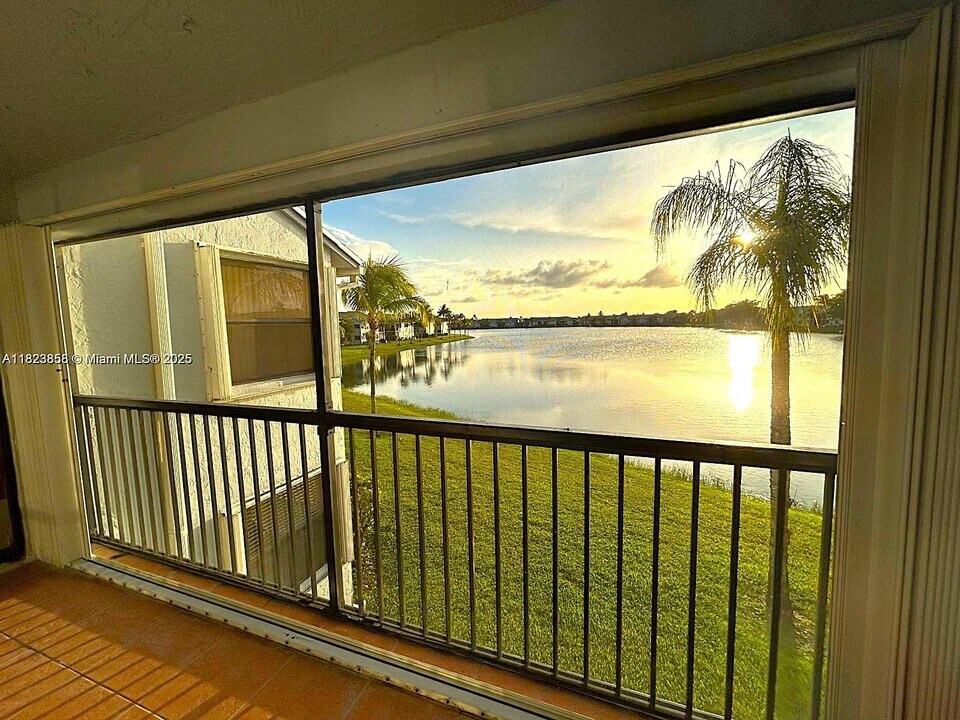 1300 S Franklin Ave in Homestead, FL - Building Photo