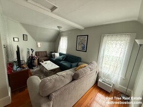 53 Elm St, Unit 3 in Somerville, MA - Foto de edificio - Building Photo
