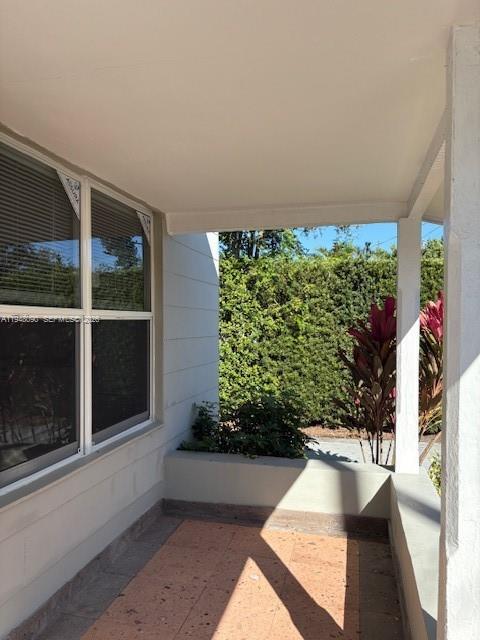 752 NW 24th Ct in Miami, FL - Building Photo - Building Photo
