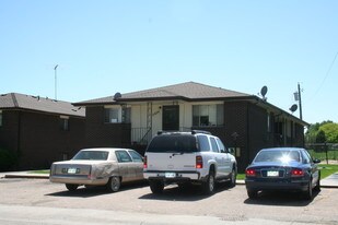 2924 State Farm Rd in Evans, CO - Building Photo