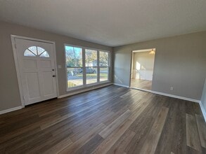 2052 E 42nd St in Savannah, GA - Building Photo - Building Photo