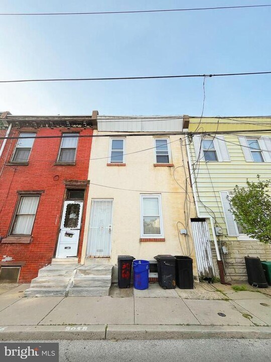 3058 Amber St in Philadelphia, PA - Building Photo