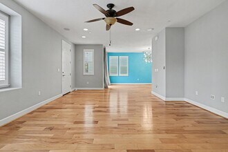 568 Selby Lane in Livermore, CA - Building Photo - Building Photo