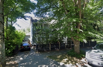 965 Humboldt St in Victoria, BC - Building Photo - Building Photo