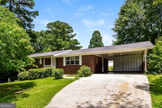 4009 Castle St in Douglasville, GA - Building Photo - Building Photo