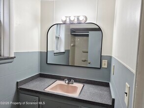 70 Green Pl in Scranton, PA - Building Photo - Building Photo