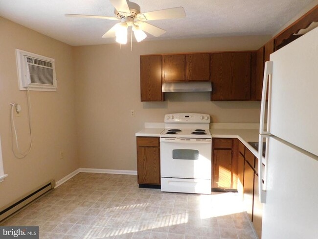 property at 2924 Packer St