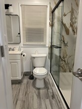 28532 Grayling Ave in Farmington Hills, MI - Building Photo - Building Photo