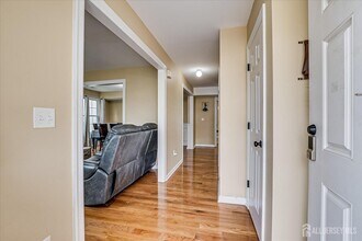 169 Metuchen Ave in Woodbridge Township, NJ - Building Photo - Building Photo