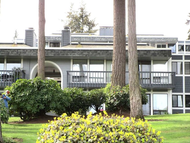 property at 7400 Stinson Ave
