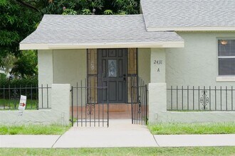 2431 S Brown Ave in Orlando, FL - Building Photo - Building Photo