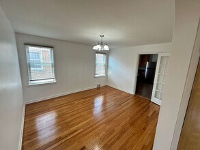 5658 N Richmond St in Chicago, IL - Building Photo - Building Photo