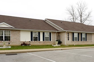 Aislynn Village in Henderson, KY - Foto de edificio - Building Photo