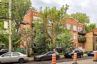 1920-1930 Alexandre-Desève Rue in Montréal, QC - Building Photo