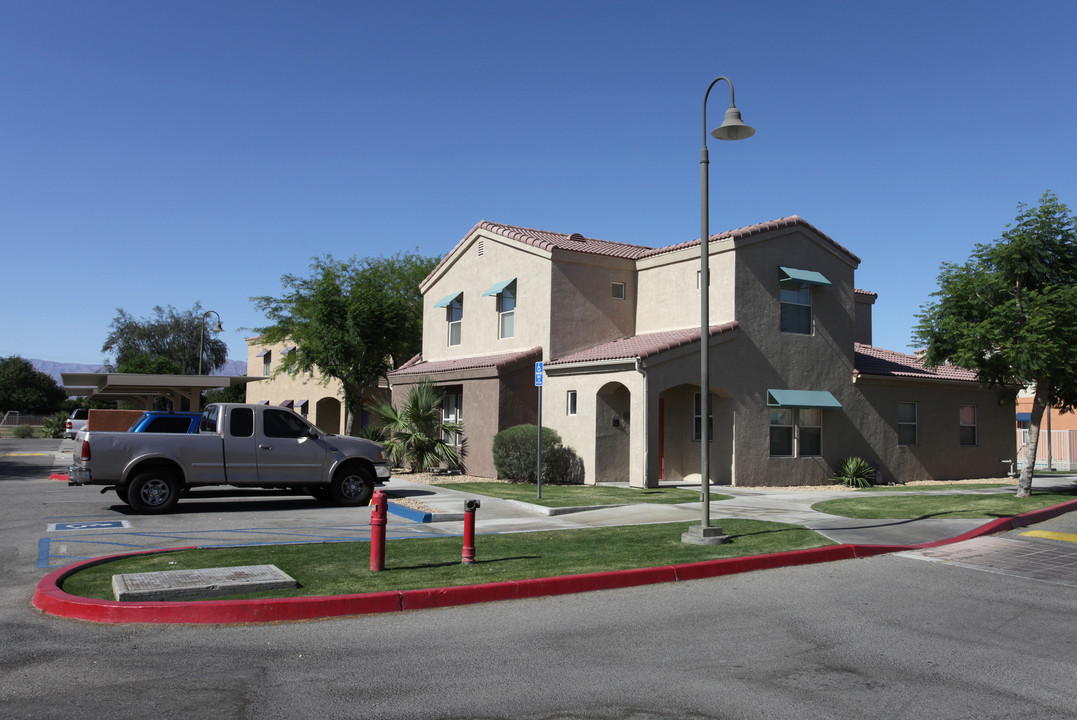 Fuente De Paz Apartments in Coachella, CA - Foto de edificio