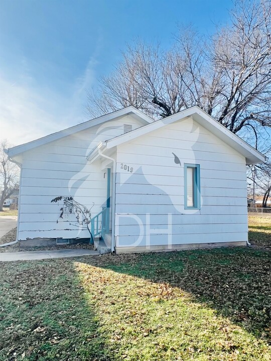 2019 E Eucalyptus Ave in Enid, OK - Building Photo