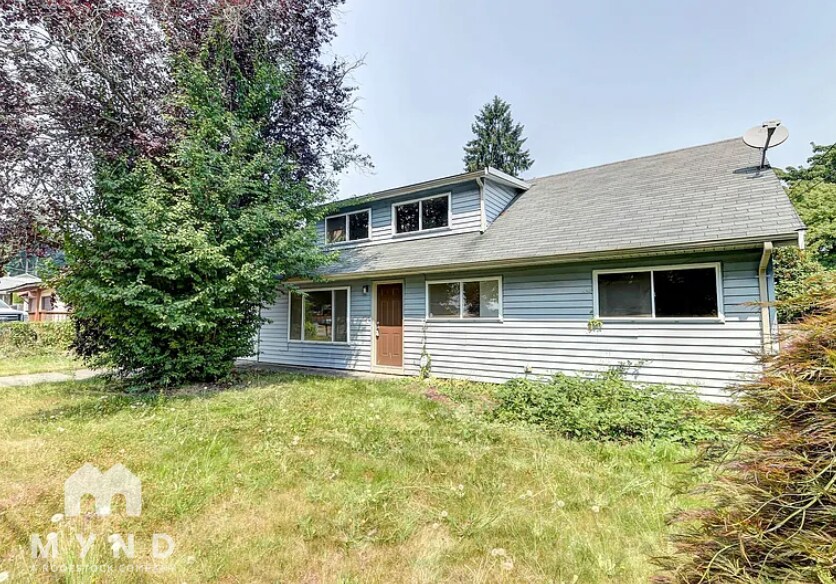 11736 SE 168th St in Renton, WA - Building Photo