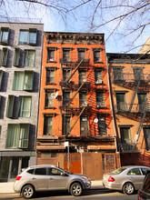 195 Henry St in New York, NY - Building Photo - Building Photo