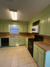 120 David Dr in New Boston, TX - Foto de edificio - Building Photo