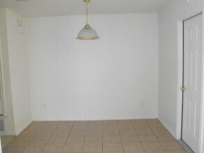 4505 John David Dr-Unit -Unit A in Killeen, TX - Foto de edificio - Building Photo