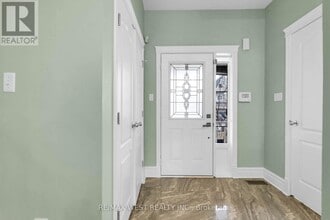 80 Northgrove Crescent in Whitby, ON - Building Photo - Building Photo