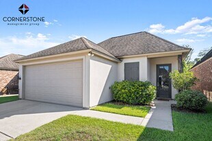 7723 Ibiza Dr in Baton Rouge, LA - Building Photo